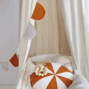 slinger kinderkamer rood wit grijs circus