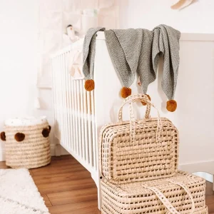 klein koffertje palmbladeren kinderkamer